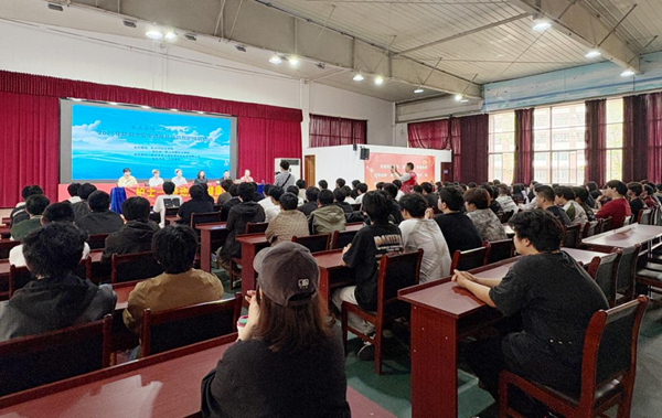 安庆市职工学校成功举办2025年“